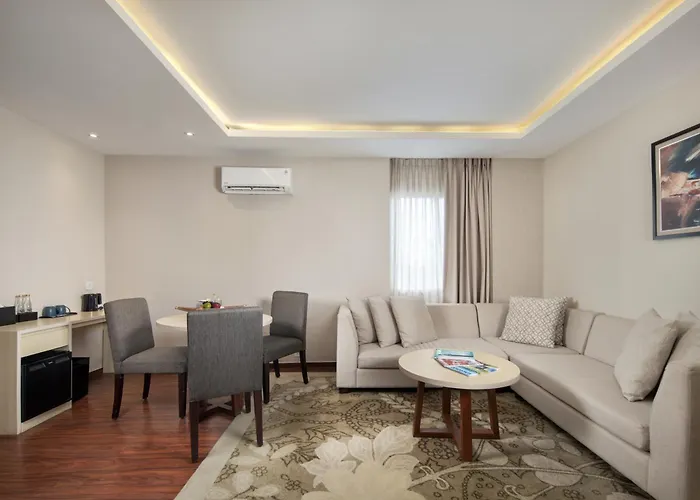 Hotel Four Star By Trans